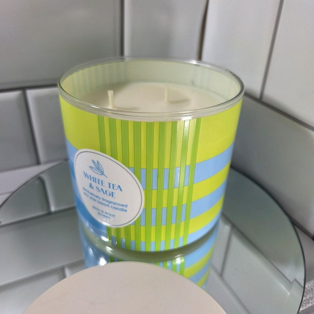 Bath & Body Works White Tea & Sage 3 Wick candle